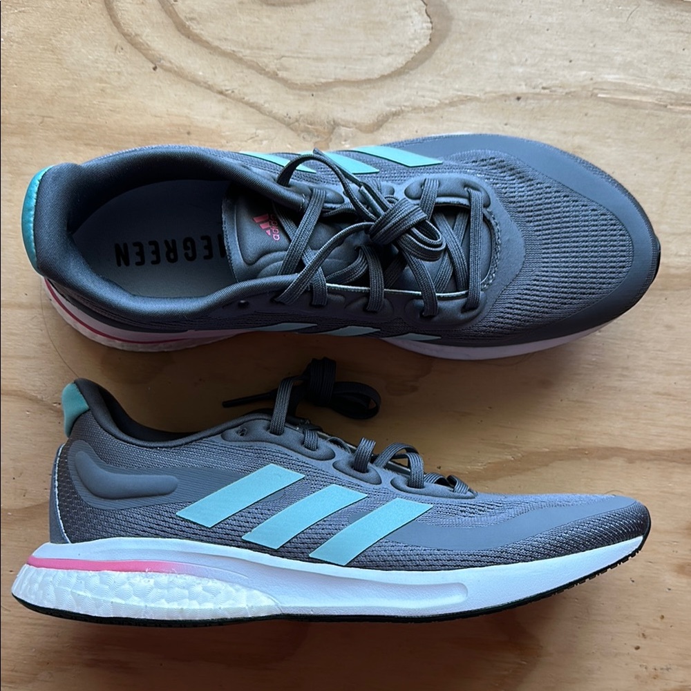 📣LAST CHANCE📣 Adidas Supernova Running Sneakers blue gray